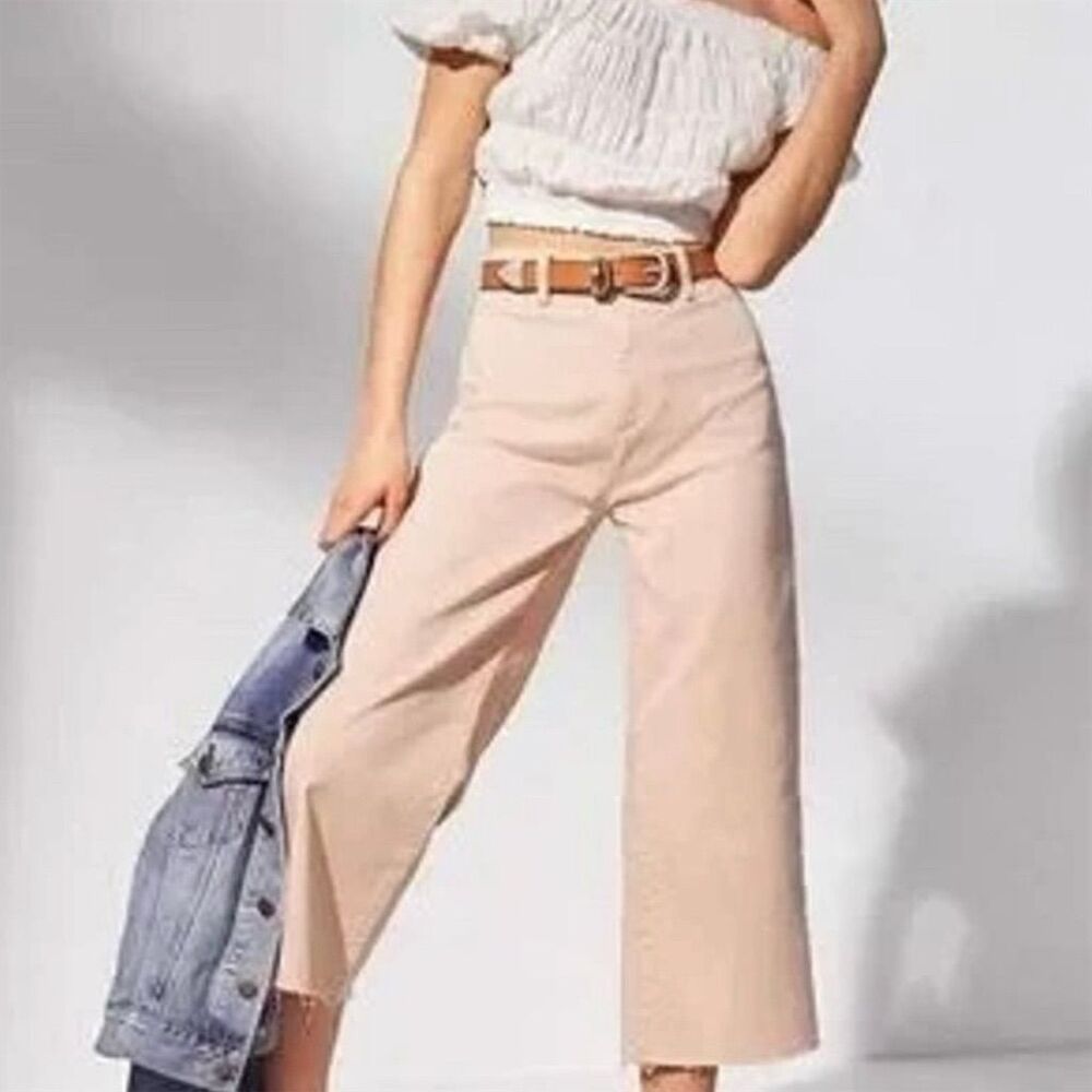 BDG Women's Pink Wide Leg Cropped Raw Hem Jeans Size 8 High-Rise